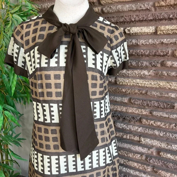 Vintage 60's Carol Craig Brown Geometric Big Bow Modest Sheath Dress - Picture 6 of 7